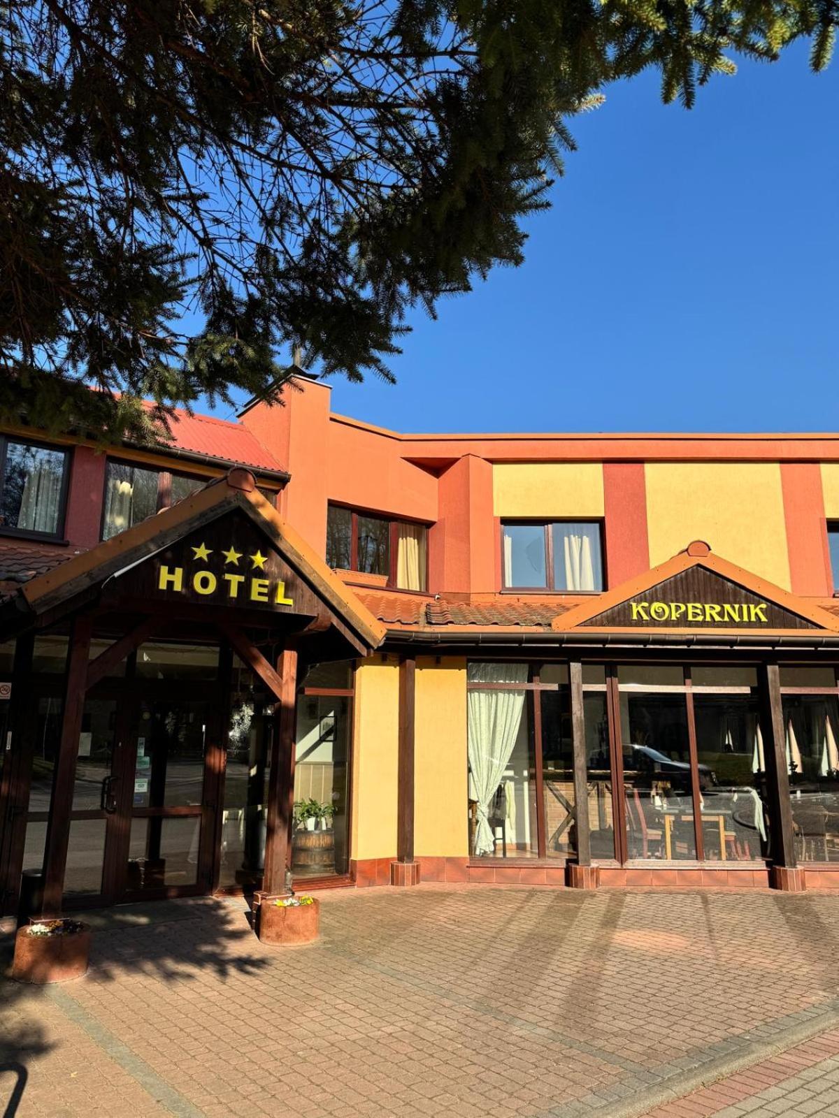 考普米克酒店 弗龙堡 外观 照片